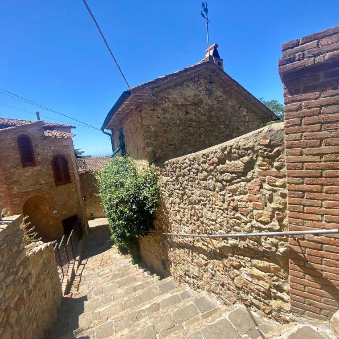 Residenza Del Gallo - Residenze Tonnina Group Casale Marittimo Dış mekan fotoğraf